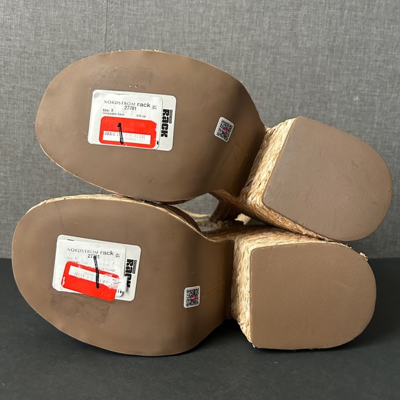 Larroude Carmen Raffia Platform Sandals - Picture 9 of 10